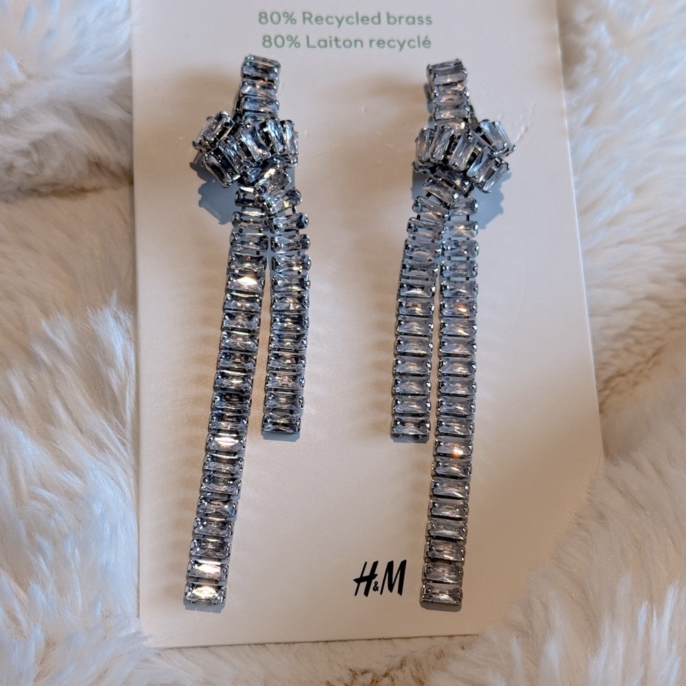 🪩Holiday Fancy earrings H&M holiday collection